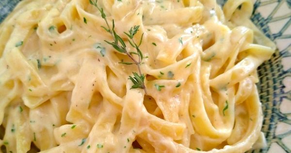 Receita De Molho Alfredo Para Massas Cozinhando Para 2 Ou 1