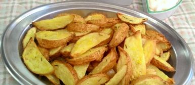 Batatas rústicas com alecrim e limão (no forno ou na air fryer)