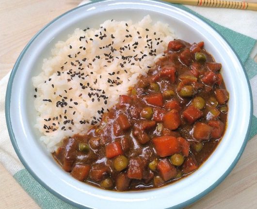Karê de legumes (curry japonês)
