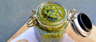 Pesto de folhas da couve flor